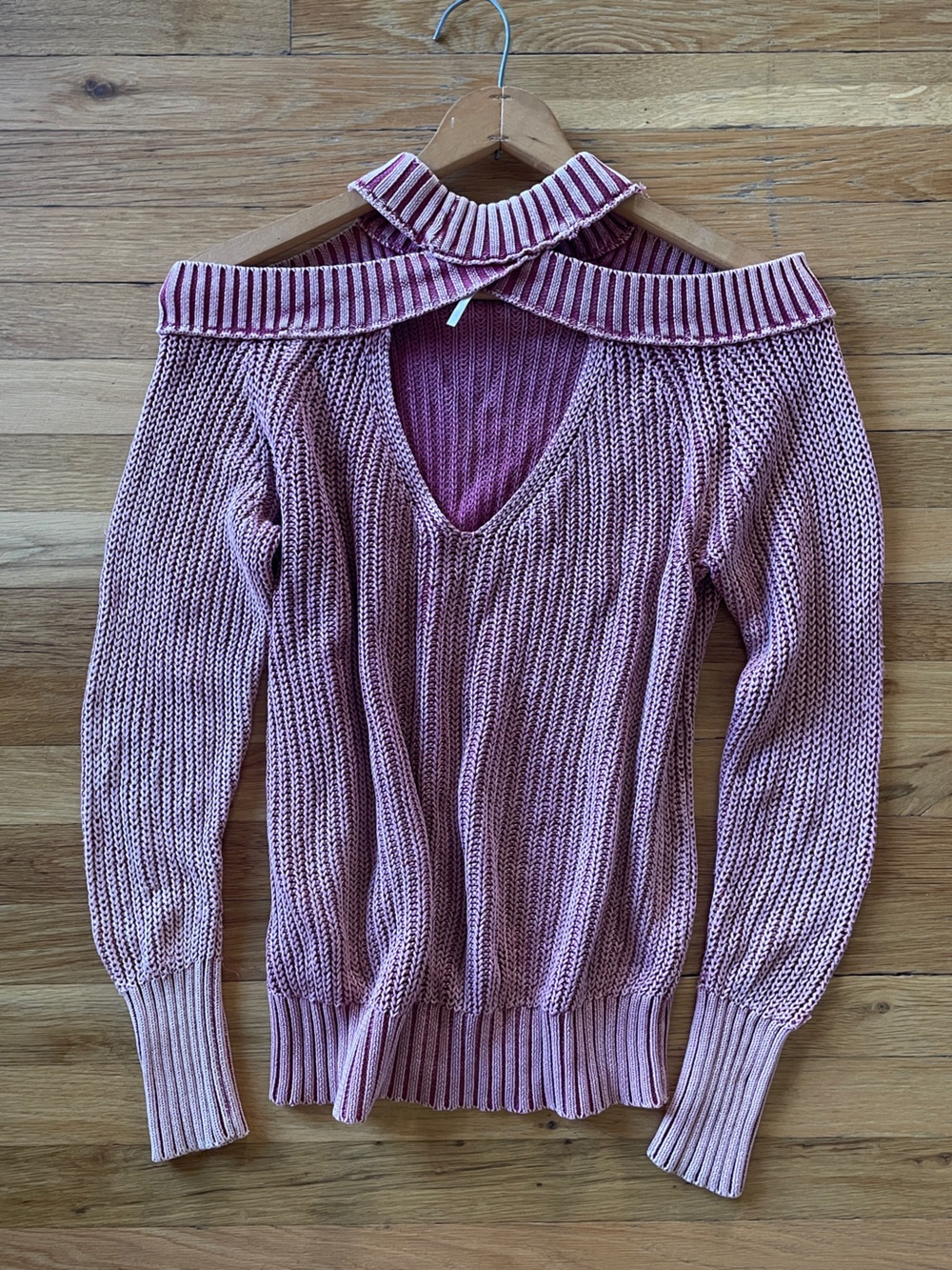 Free People Off The Shoulder Lightweight Oversized Sweater. Size XS. Pink.